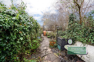 Photo 7- click for photo gallery